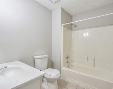 1627 Homestead Trail - Photo Thumbnail 25