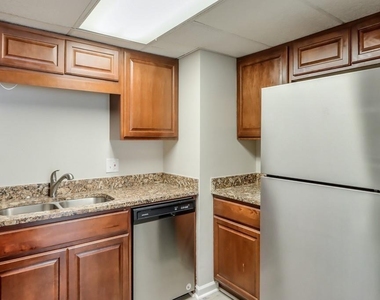1627 Homestead Trail - Photo Thumbnail 12
