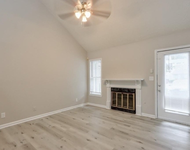 1627 Homestead Trail - Photo Thumbnail 2