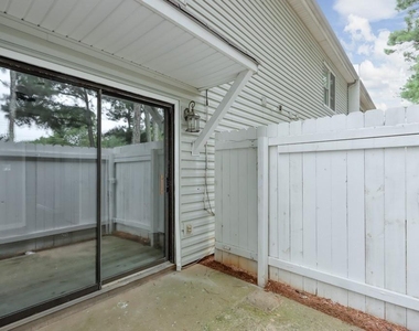 1627 Homestead Trail - Photo Thumbnail 19