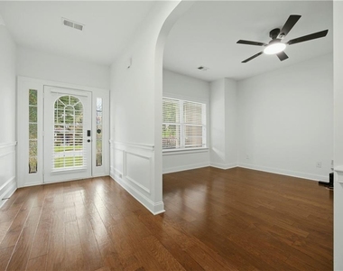 4565 Prather Farm Circle - Photo Thumbnail 3