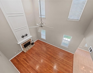 1809 Wellborn Way Sw - Photo Thumbnail 25