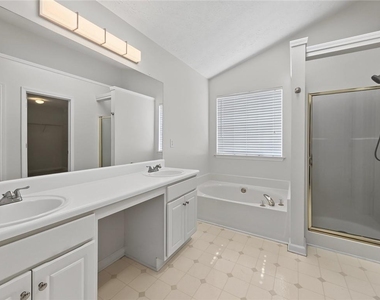 1809 Wellborn Way Sw - Photo Thumbnail 22
