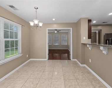1809 Wellborn Way Sw - Photo Thumbnail 9
