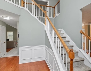 1809 Wellborn Way Sw - Photo Thumbnail 6