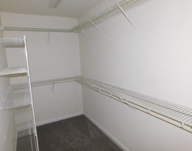 3286 Welmingham Drive Sw - Photo Thumbnail 19