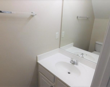 3286 Welmingham Drive Sw - Photo Thumbnail 10