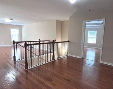 308 Fieldhouse Circle Sw - Photo Thumbnail 20