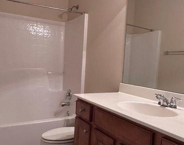 308 Fieldhouse Circle Sw - Photo Thumbnail 17