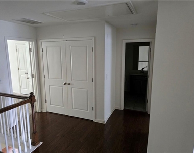 5272 Mill Way - Photo Thumbnail 7