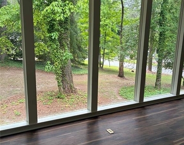 2948 Keats Drive - Photo Thumbnail 1