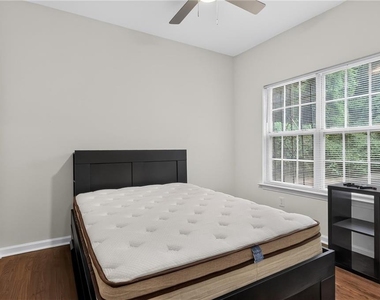 1021 Ada Avenue Nw - Photo Thumbnail 18