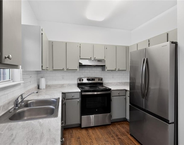 1021 Ada Avenue Nw - Photo Thumbnail 24