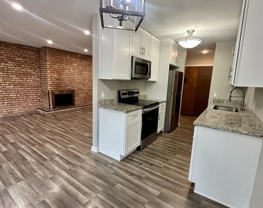 5500 Hillcrest Lane - Photo Thumbnail 1