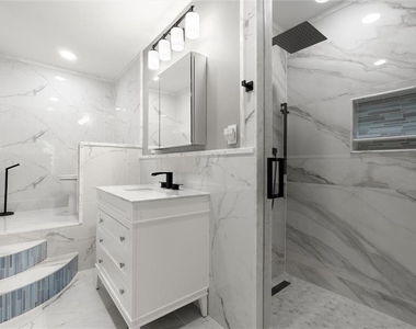 5583 Julian Place - Photo Thumbnail 40