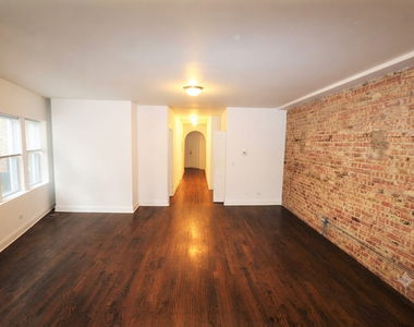 2065 W Jarvis Avenue - Photo Thumbnail 3