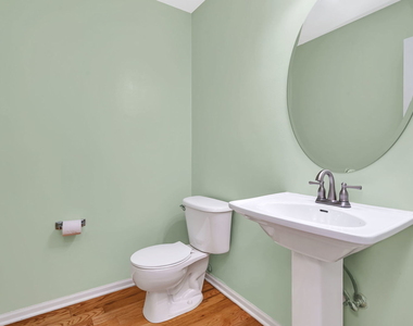 2509 Rosehall Lane - Photo Thumbnail 25