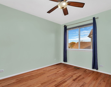 2509 Rosehall Lane - Photo Thumbnail 33