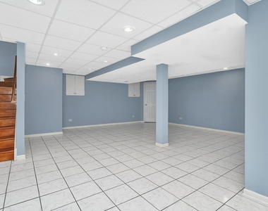 2509 Rosehall Lane - Photo Thumbnail 37