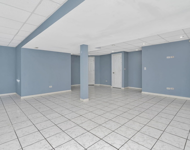 2509 Rosehall Lane - Photo Thumbnail 39
