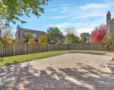 2509 Rosehall Lane - Photo Thumbnail 42