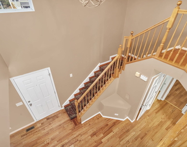 2509 Rosehall Lane - Photo Thumbnail 4