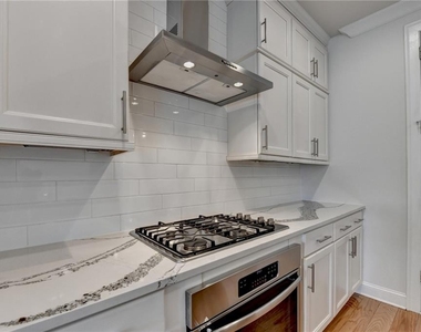341 Bailey Walk - Photo Thumbnail 16
