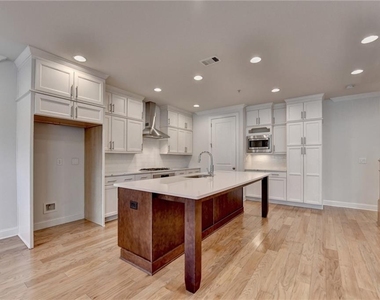 341 Bailey Walk - Photo Thumbnail 27
