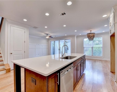 341 Bailey Walk - Photo Thumbnail 18