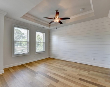 341 Bailey Walk - Photo Thumbnail 43