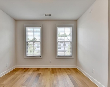 341 Bailey Walk - Photo Thumbnail 57