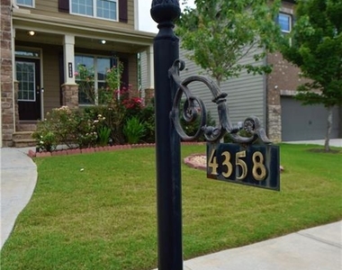 4358 Mantova Drive - Photo Thumbnail 1