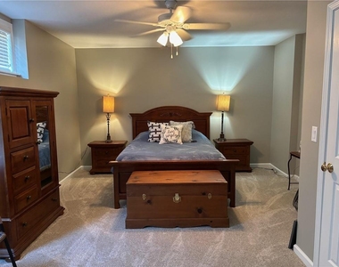 5970 Worthington Court - Photo Thumbnail 4