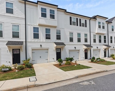 79 Werner Brook Way Sw - Photo Thumbnail 1