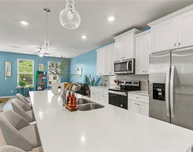 79 Werner Brook Way Sw - Photo Thumbnail 9
