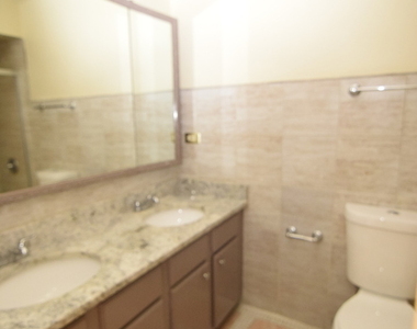 5025 Carol Street - Photo Thumbnail 6