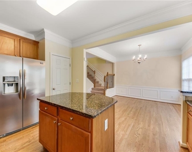 2776 Loftview Square - Photo Thumbnail 9