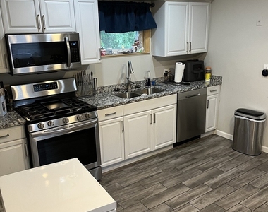 518 N 2nd Avenue - Photo Thumbnail 4