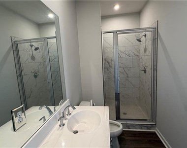 900 Colton Drive - Photo Thumbnail 8