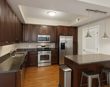 1670 Mill Street - Photo Thumbnail 4