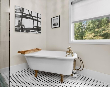 1636 Drew Drive Nw - Photo Thumbnail 15