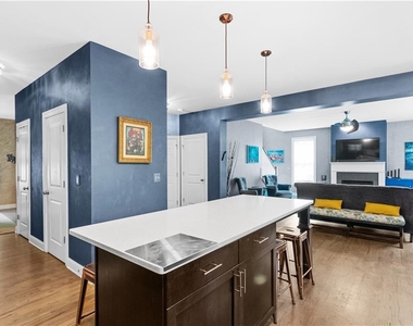 1636 Drew Drive Nw - Photo Thumbnail 7