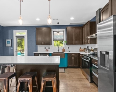1636 Drew Drive Nw - Photo Thumbnail 4