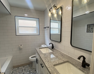 6114 W Leland Avenue - Photo Thumbnail 5