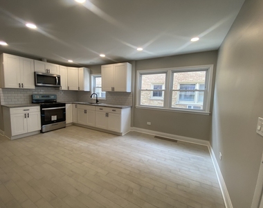 6114 W Leland Avenue - Photo Thumbnail 3