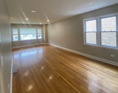 6114 W Leland Avenue - Photo Thumbnail 1
