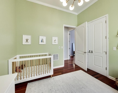 1417 W Chicago Avenue - Photo Thumbnail 16