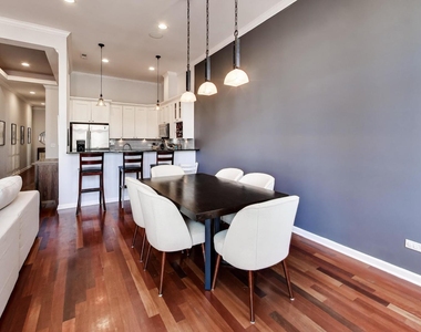 1417 W Chicago Avenue - Photo Thumbnail 8