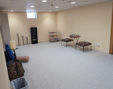 417 N Hough Street - Photo Thumbnail 42