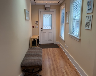 417 N Hough Street - Photo Thumbnail 32